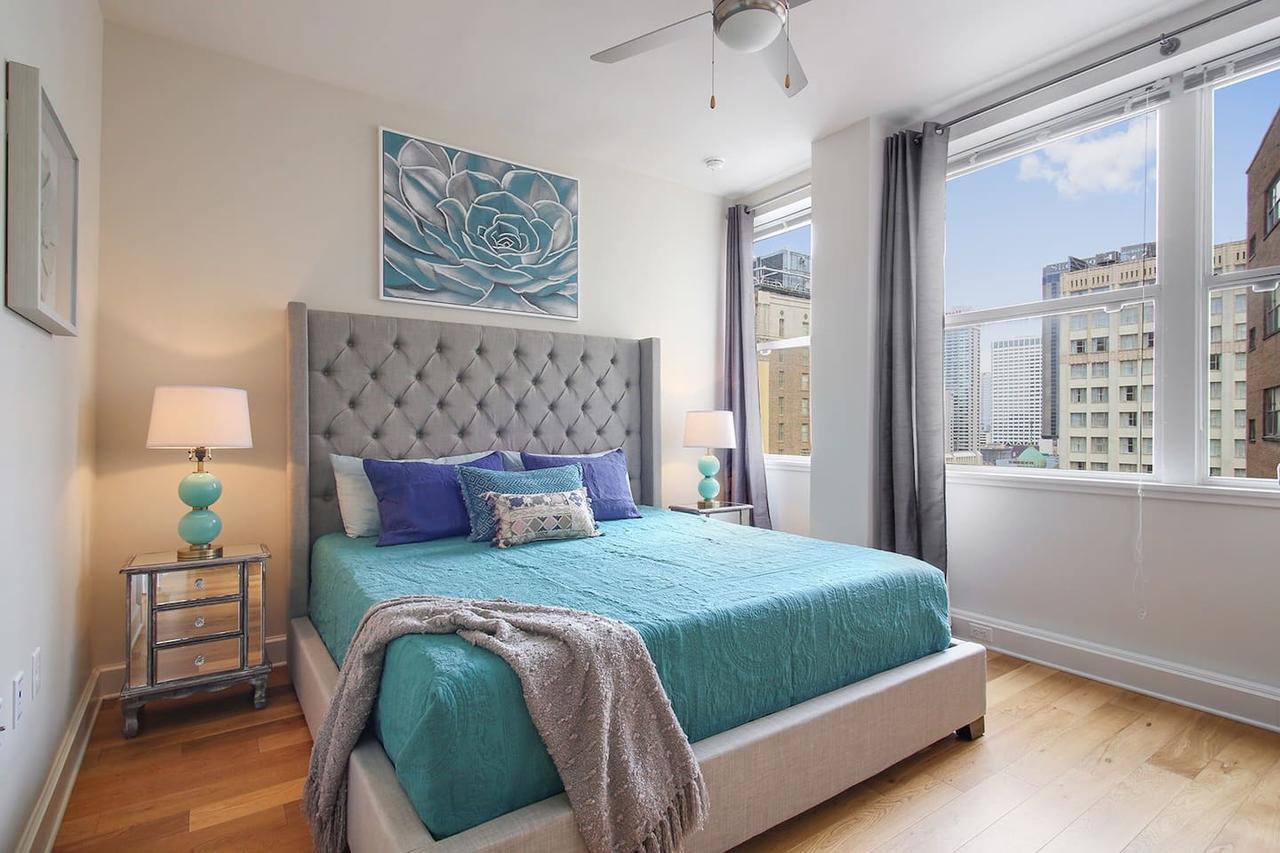 New 2bdrm Dtown Canal St Bourbon St #1218 Holiday home New Orleans